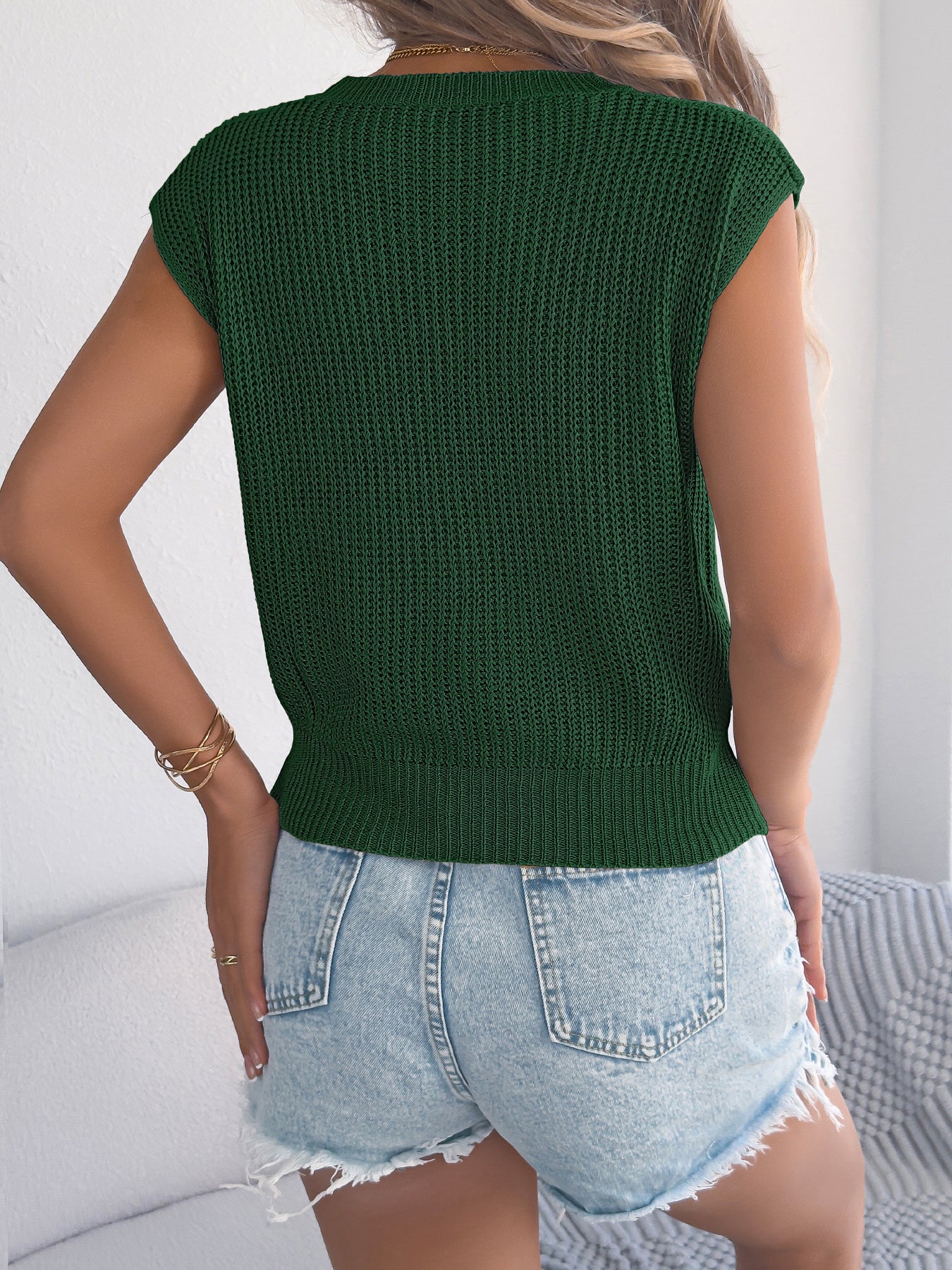 Elegant Sleeveless Sweater